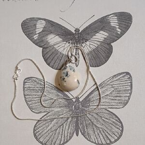 Dendritic Agate Teardrop Pendant Necklace - Cream with Black Speckles